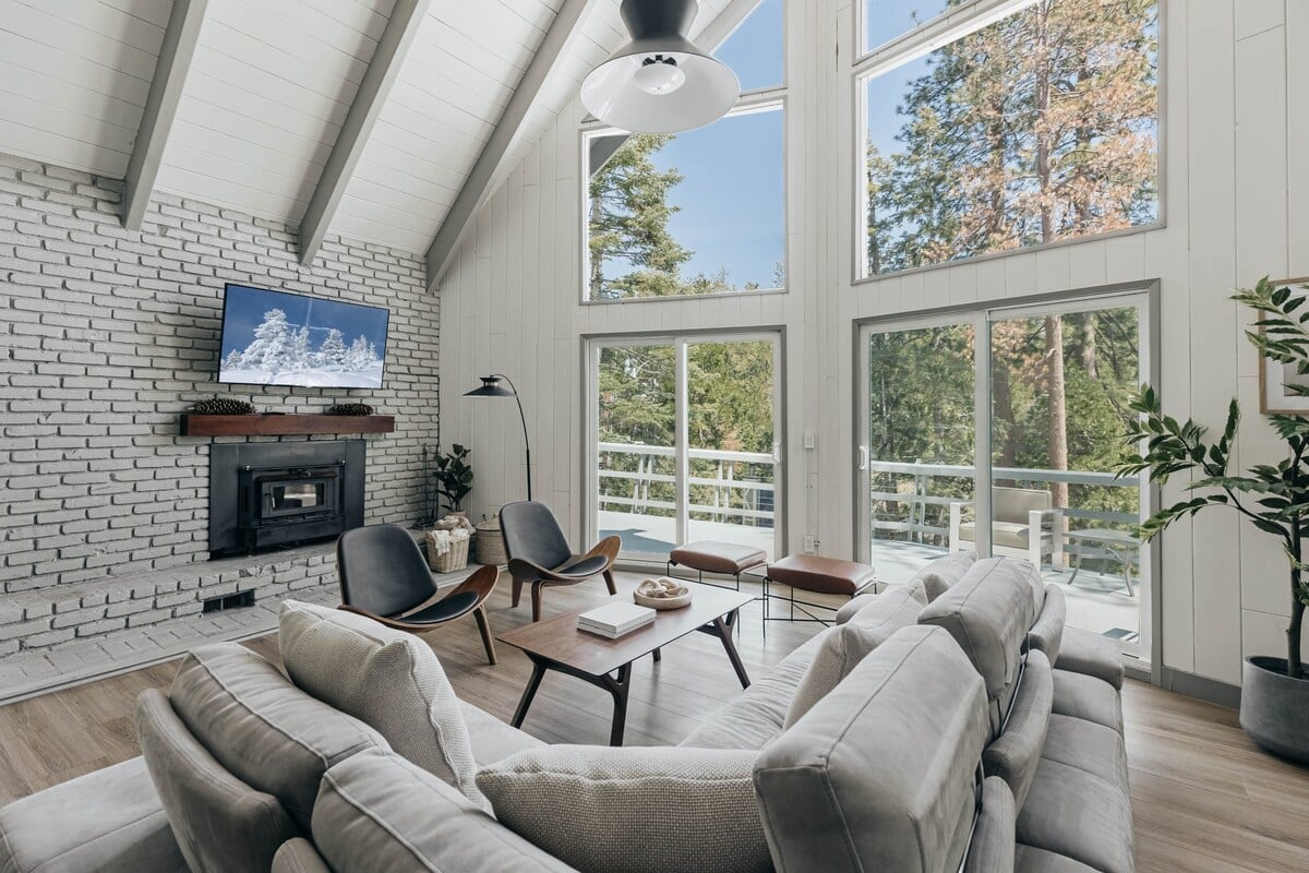 interior of our Lake Arrowhead Vacation Rentals